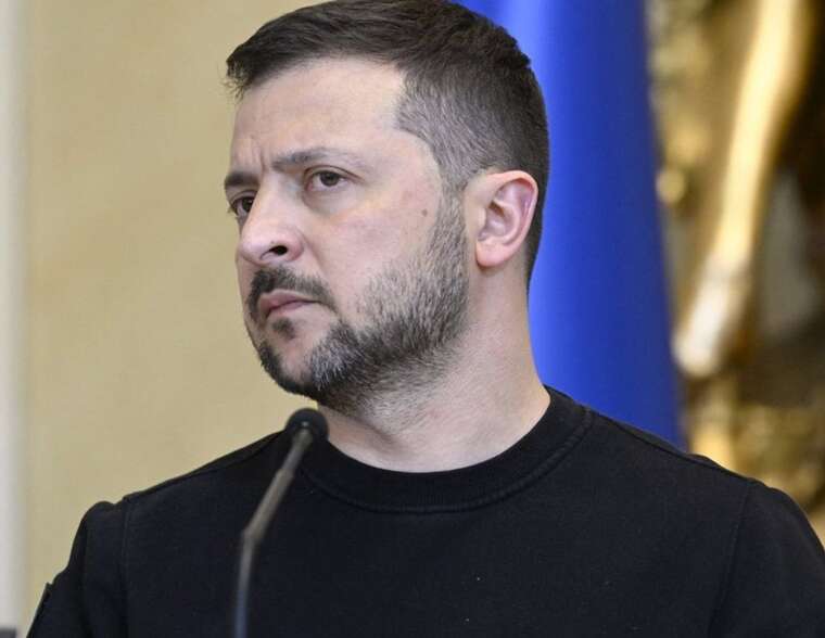Зеленський розглядає масштабні кадрові перестановки в уряді, - ЗМІ