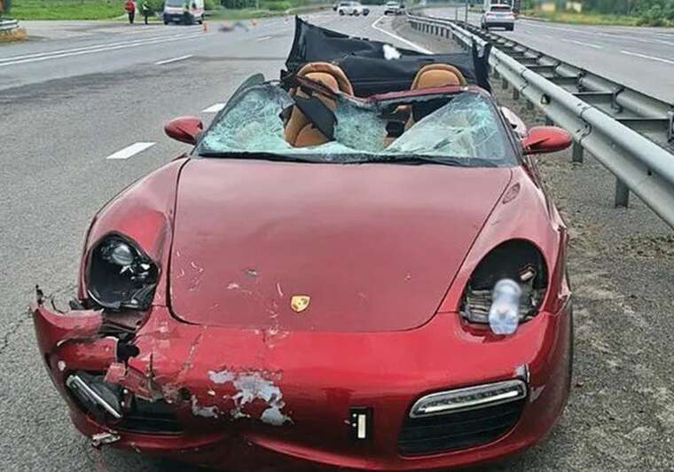 В Житомирской области водитель из Венгрии на Porsche насмерть сбил велосипедиста