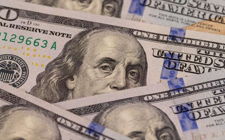 Долар США переживає найгірший початок року з 1973-го, – FT