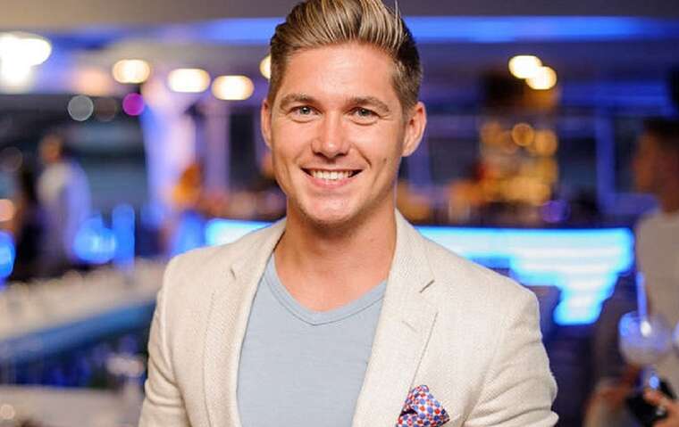 Український телеведучий Остапчук показав відпочинок у Чорногорії