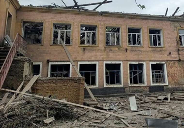 У Краматорську ворог розбомбив освітній заклад дронами «Герань»