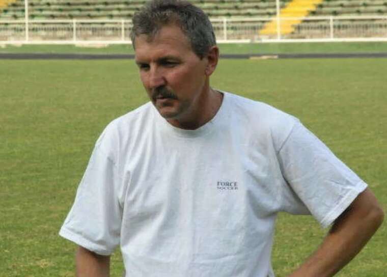 Умер известный украинский футболист, легенда "Карпат" Юрий Дубровный