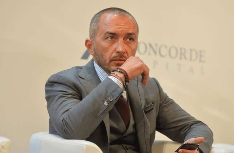 Голова НБУ Андрій Пишний засвітився в костюмі за понад 160 тисяч гривень