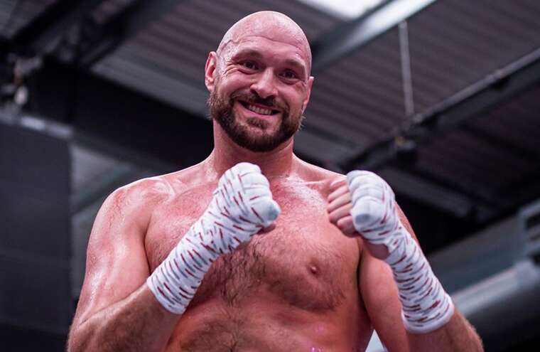 Ф’юрі анонсував третій бій з Усиком