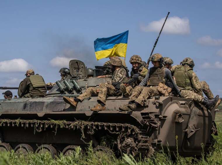 Ситуація на фронті: ЗСУ стримують атаки ворога, сталося понад 110 бойових зіткнень