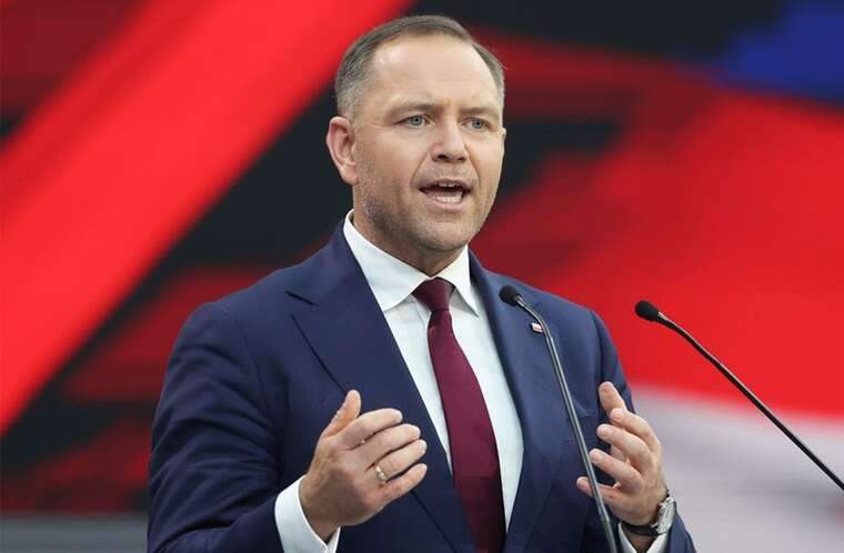 В Польше определили дату инаугурации Навроцкого