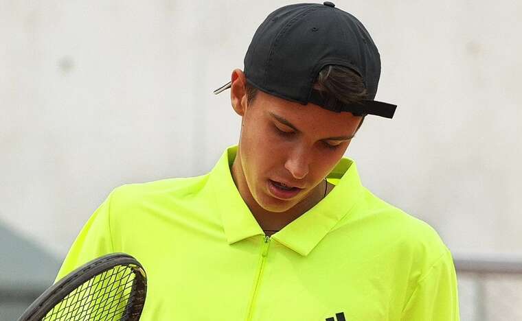 Юніор Білозерцев відмовився говорити українською після поразки на Вімблдоні