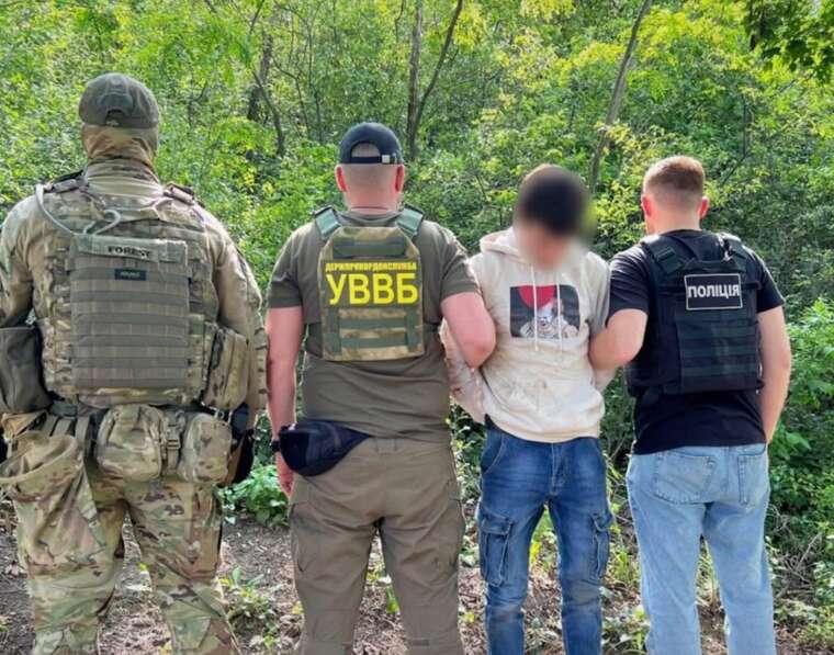 На Одещині молодий прикордонник за 2000 доларів вів ухилянтів до Придністров’я — ДПСУ