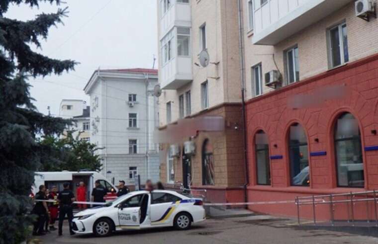 Died on the spot: in Zhytomyr, a 6-year-old girl fell out of a window