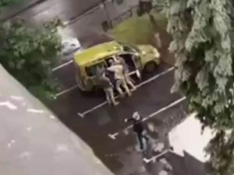 In Rivne, staff from the Territorial Recruitment Center attempted to forcibly drag an elderly man into a van