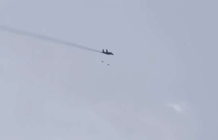 Украинский МиГ-29 уничтожил последнюю российскую переправу на Запорожье