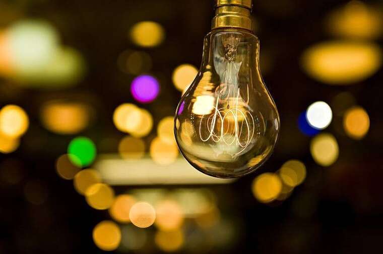 Полтавську область накрила негода: пошкоджено будинки, є перебої зі світлом