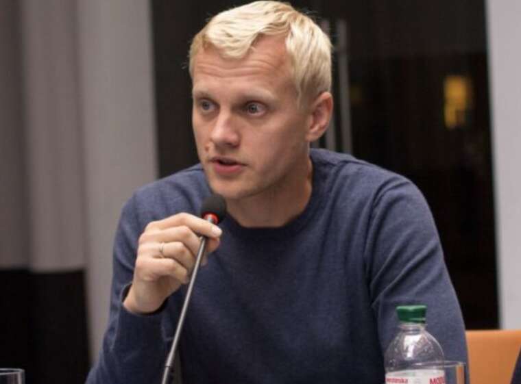 Виталий Шабунин прибыл в суд: прокуратура будет просить личное обязательство