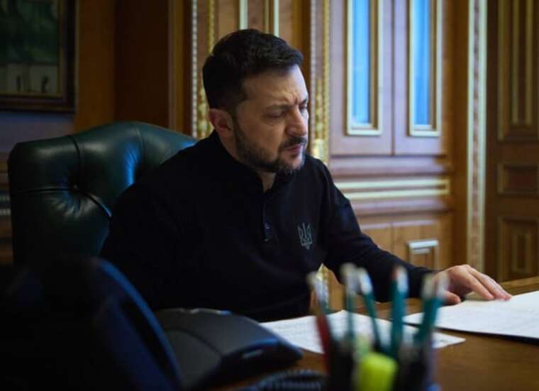 Зеленський підписав закон про множинне громадянство: що зміниться для українців