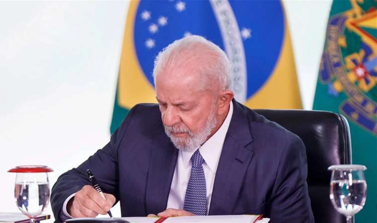 Лула да Силва издал указ о механизме приостановки концессий США из-за пошлин