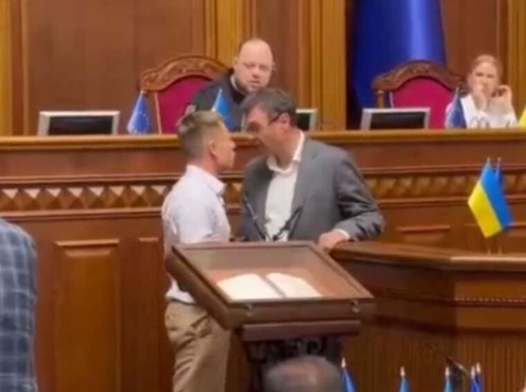 In the Rada, a clash occurred again between Honcharenko and Hetmantsev