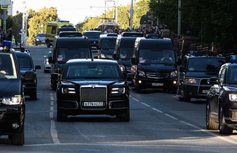 Кортеж Путіна тепер супроводжує "швидка"