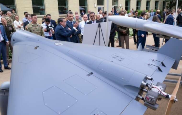 Пентагон презентував зразки дронів майбутнього