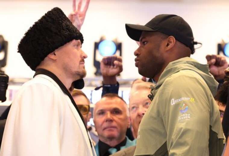 Усик і Дюбуа провели дуель поглядів перед боєм 19 липня