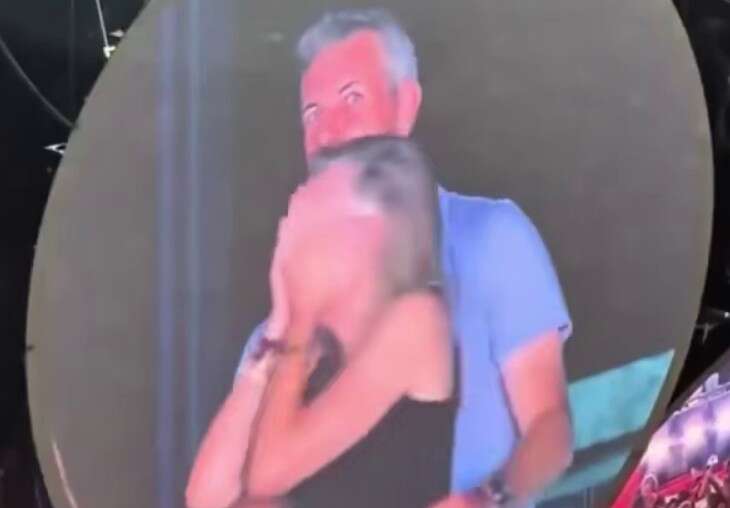 Керівник IT-стартапу Astronomer попався з коханкою на концерті Coldplay