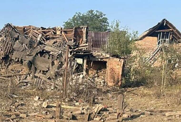 РФ атакувала дроном Родинське та авіабомбами Костянтинівку: загинула жінка, четверо поранених