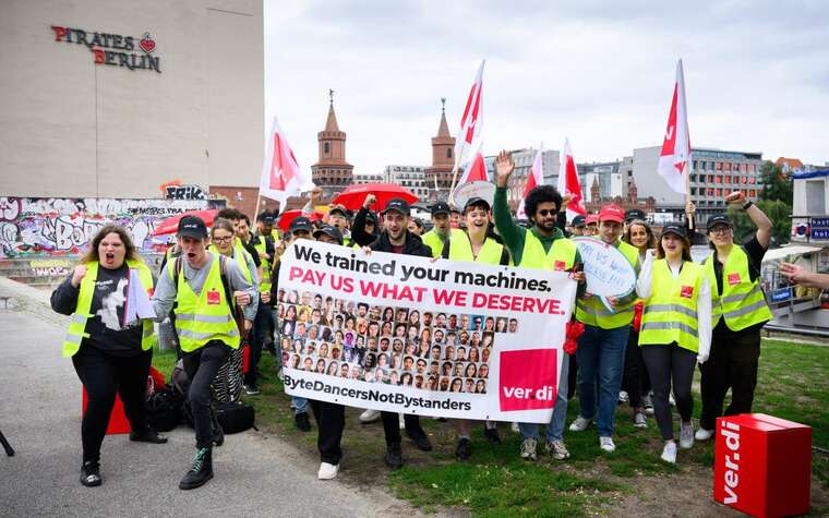 У Берліні співробітники TikTok влаштували страйк проти їх заміни штучним інтелектом