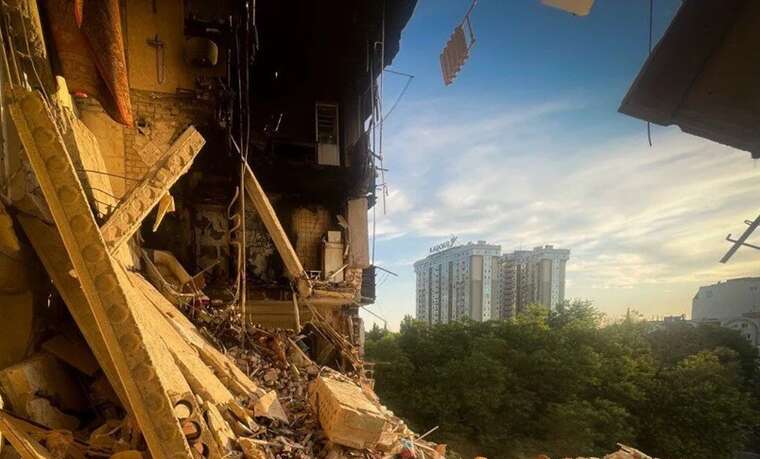 Окупанти завдали масованого удару по Одесі: з’явилися свіжі кадри наслідків