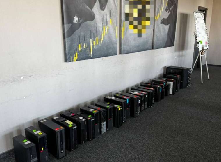 У Львові ліквідували 23 шахрайські кол-центри, які виманювали гроші під виглядом брокерів