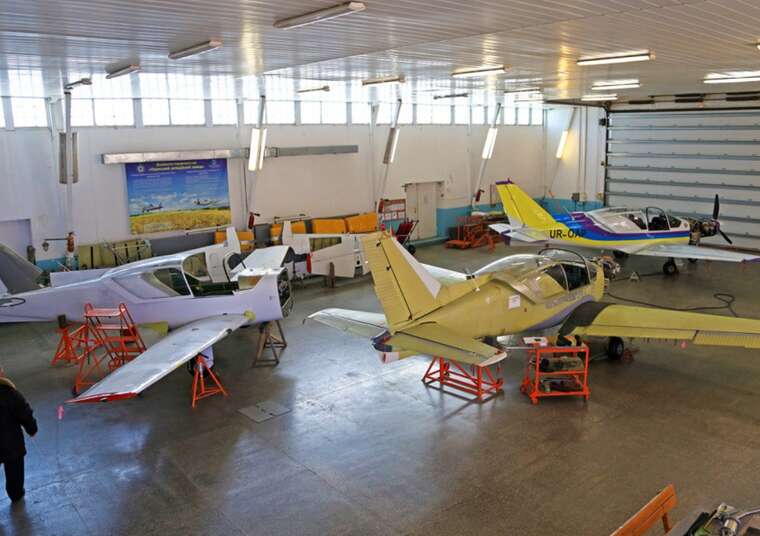 Deputy Director of the Odesa Aviation Plant fined for abuse and forgery of documents