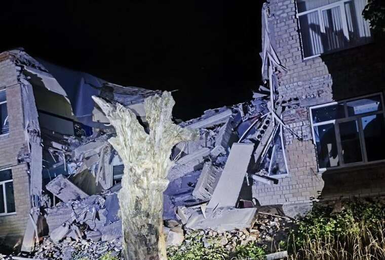 Нещодавно ремонтували: В окупованій Макіївці обвалилася школа