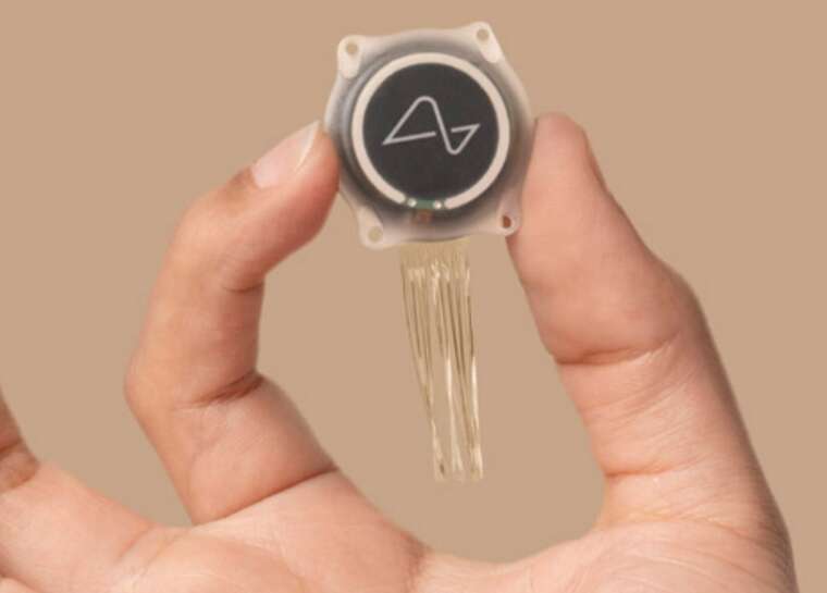 Neuralink проведе клінічні дослідження своїх мозкових чипів у Британії