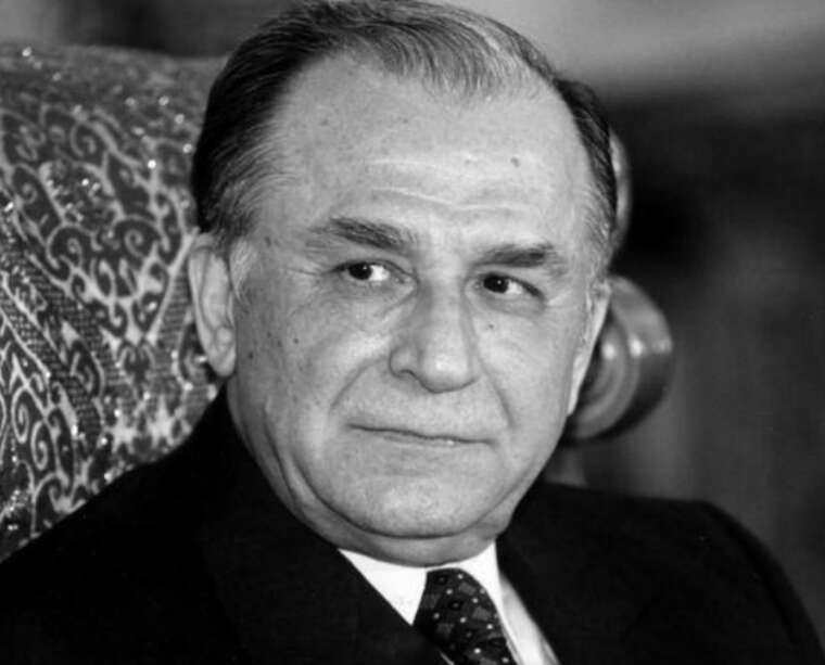Помер колишній президент Румунії Іон Іліеску