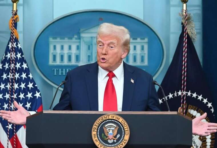  ,       ,  Financial Times