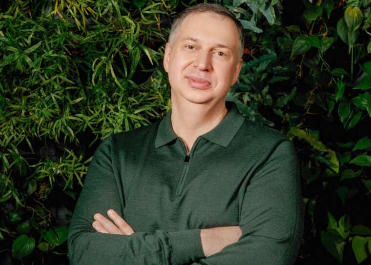 How Brodskyis business writes off debts for pennies and profits from a government loan