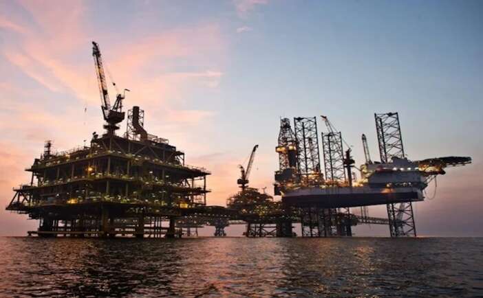 Саудовская Аравия повысила цены на нефть для Азии