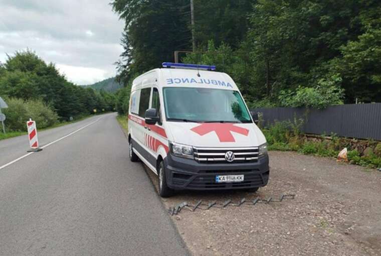 In Zakarpattia, an ambulance attempted to smuggle a draft evader across the border