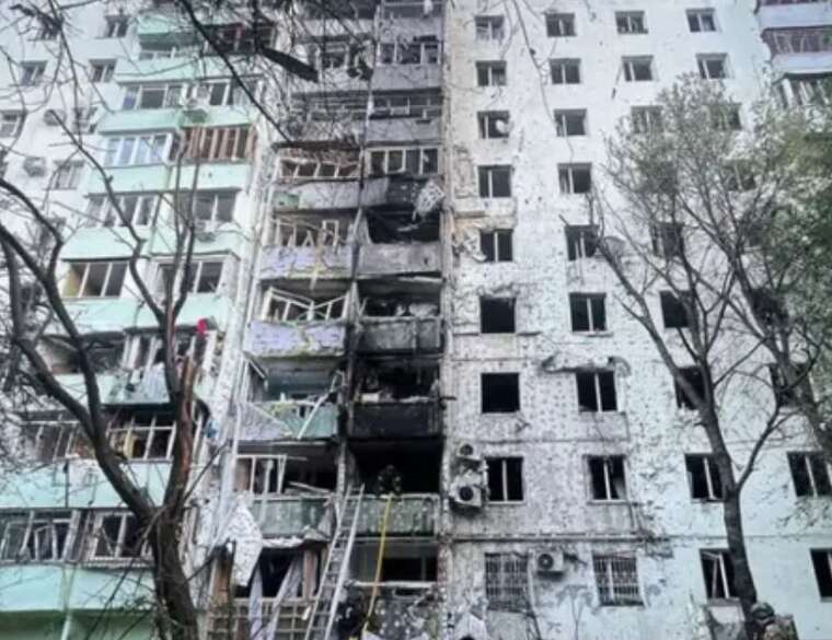 71-річна жінка, яка зазнала поранень внаслідок удару Росії по Чернівцях, вмерла