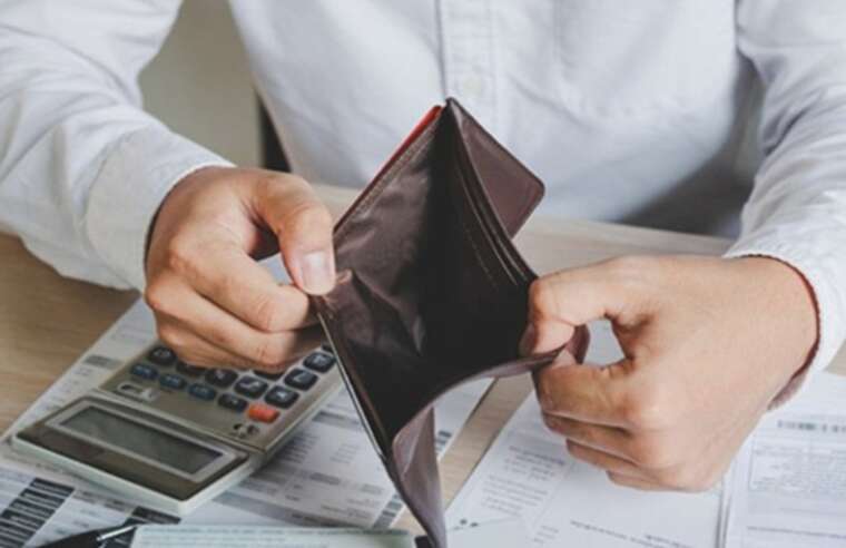 В Україні зростає кількість людей, які оголошують себе банкрутами
