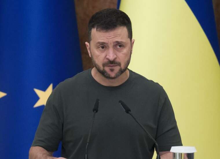 Зеленський: ЄС має бути учасником переговорів про завершення війни