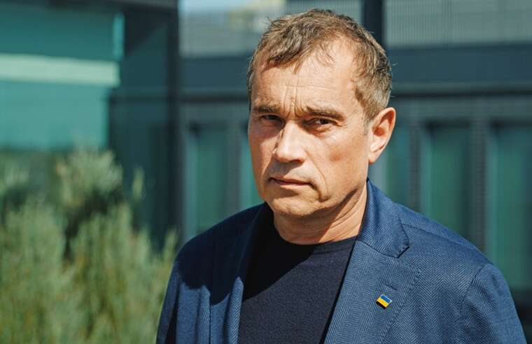 Велика земельна афера Василя Хмельницького: 16 гектарів під Феофанією повертають громаді Києва