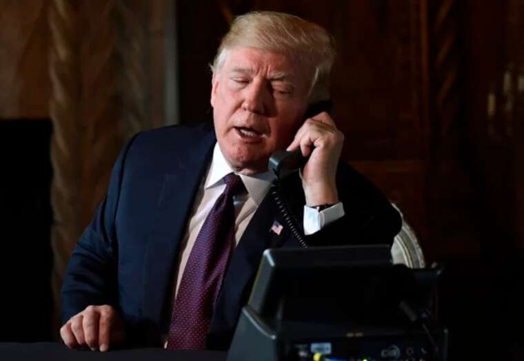 Трамп планує зателефонувати Зеленському після зустрічі з Путіним