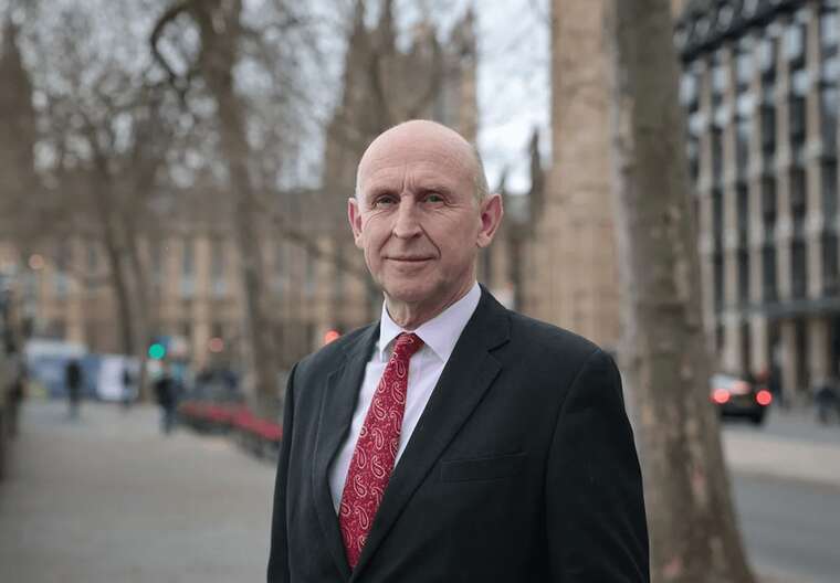 Велика Британія готова розмістити війська в Україні