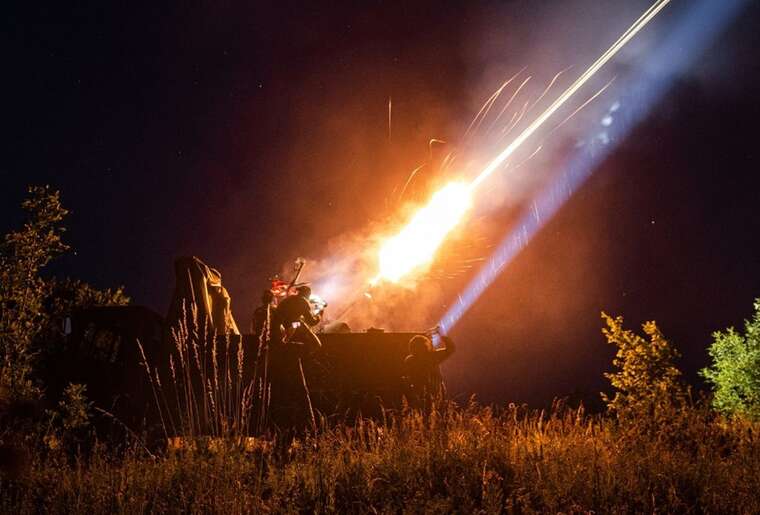 В Одесі пролунали вибухи: область атакують десятки «шахедів»