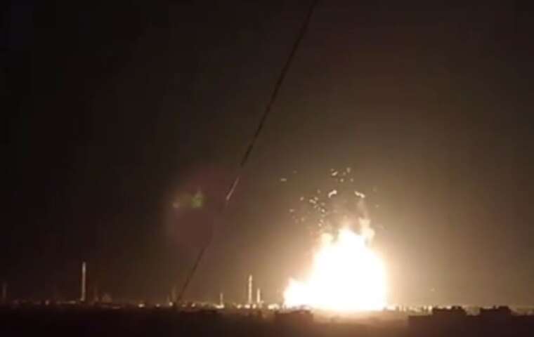 Атака РФ на Кременчук: в мережі з’явилося відео удару