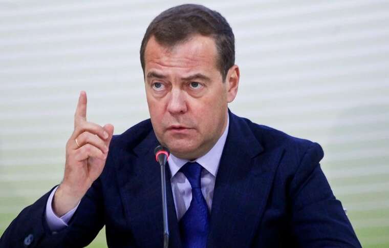 Медведєв відхилив ідею миротворців в Україні: «Жодних гарантій безпеки від НАТО»