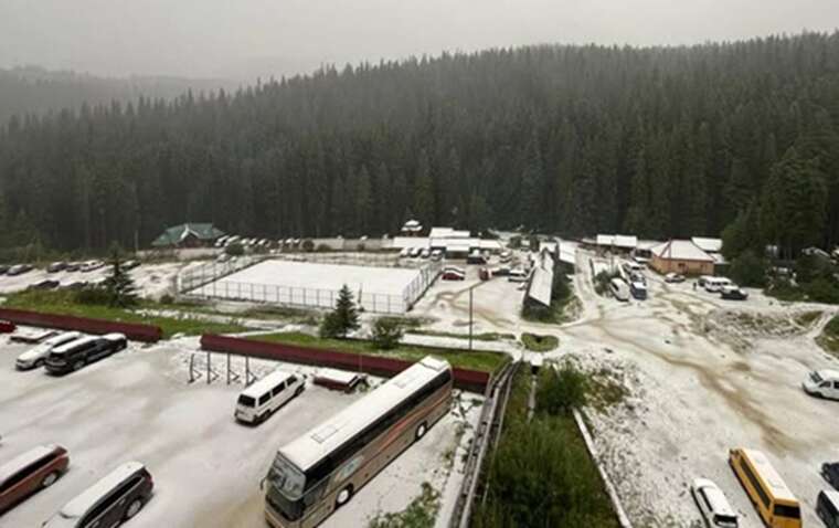 В Карпатах выпал первый снег