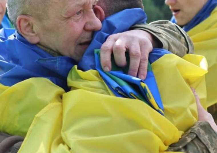 Україна та Росія провели обмін полоненими за формулою "146 на 146"