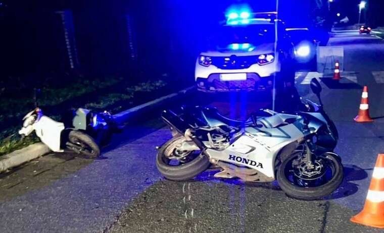 На Київщині мотоцикліст протаранив 16-річного водія мопеда: підлітка було госпіталізовано