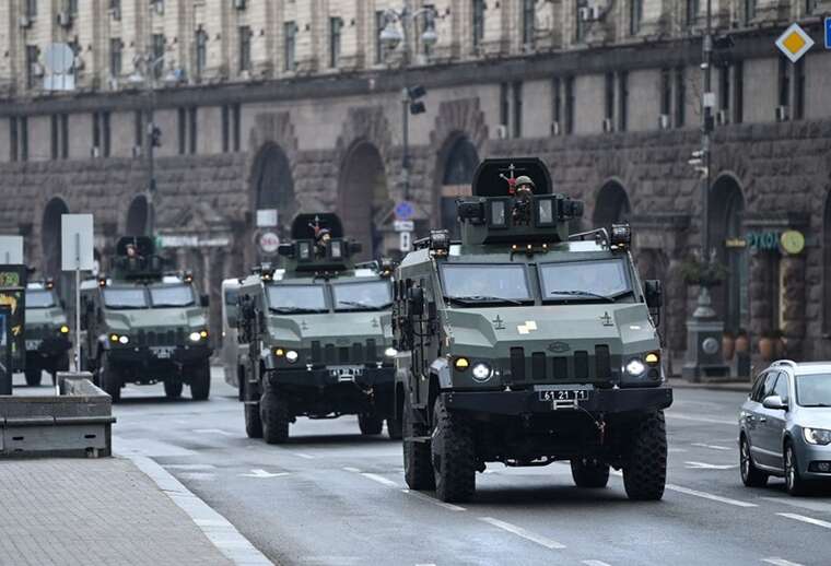 Politico   ,       5 