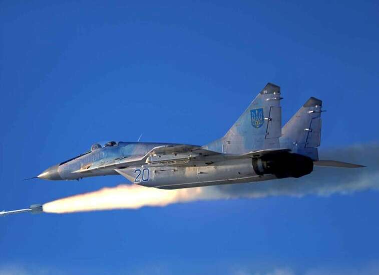 Ukrainian aviation struck the Russian command post in the occupied Soledar - DeepState